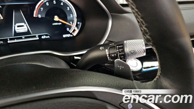 Genesis G80 2021 — photo 34