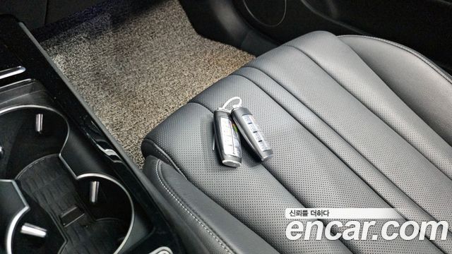 Genesis G80 2021 — photo 36