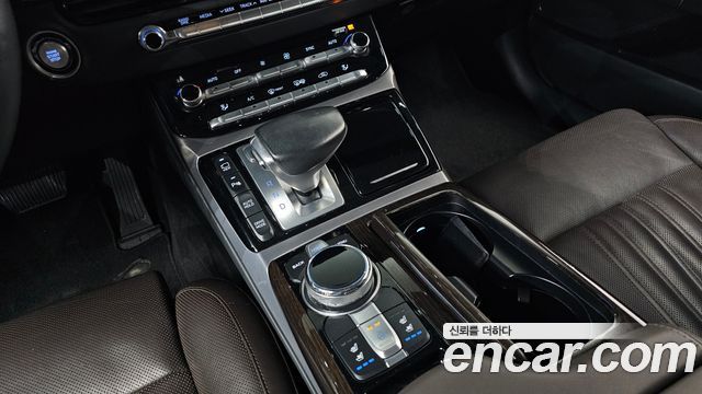 Genesis EQ900 2016 — photo 9
