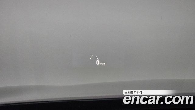 Genesis EQ900 2016 — photo 17