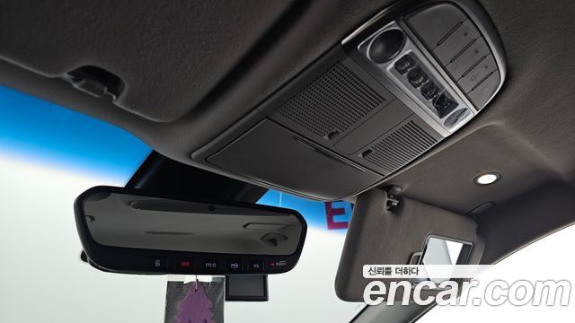 Genesis EQ900 2016 — photo 19