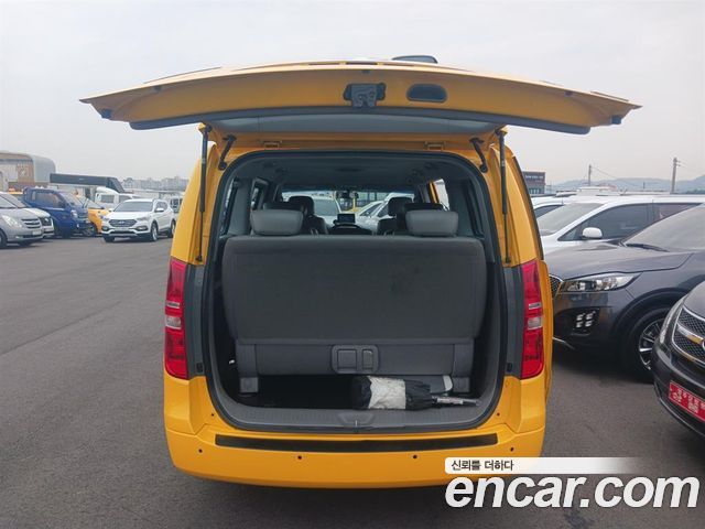 Hyundai Starex 2014 — photo 17