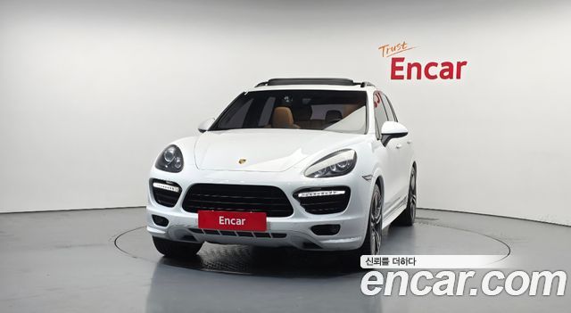Porsche Cayenne 2013 — photo 3