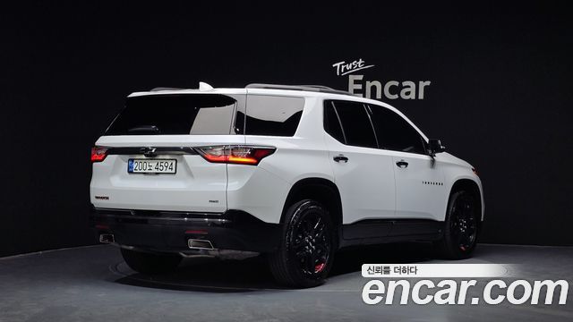 Chevrolet Korea Traverse 2021 — photo 2