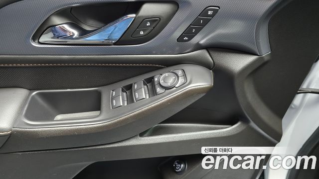 Chevrolet Korea Traverse 2021 — photo 14