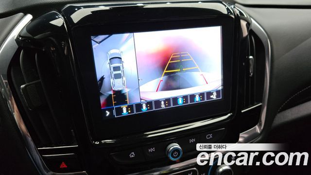 Chevrolet Korea Traverse 2021 — photo 16