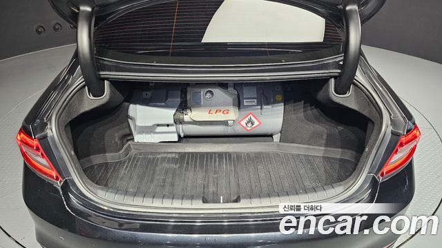 Hyundai Grandeur 2018 — photo 20