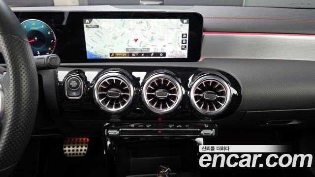 Mercedes-Benz CLA-Class 2022 — photo 25