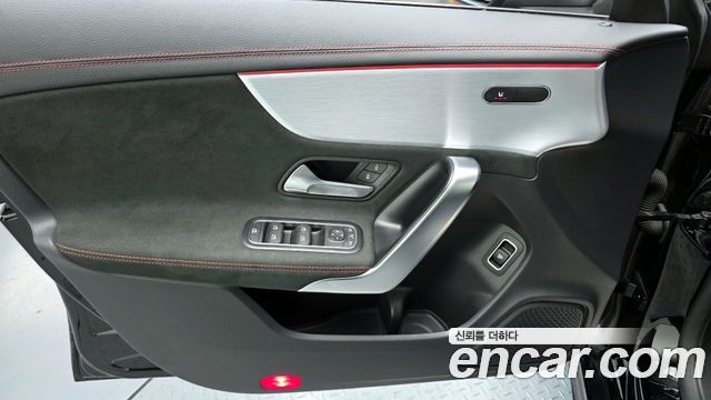 Mercedes-Benz CLA-Class 2022 — photo 14