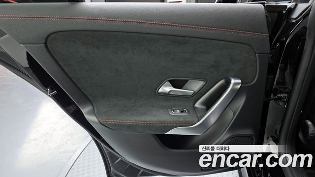 Mercedes-Benz CLA-Class 2022 — photo 15