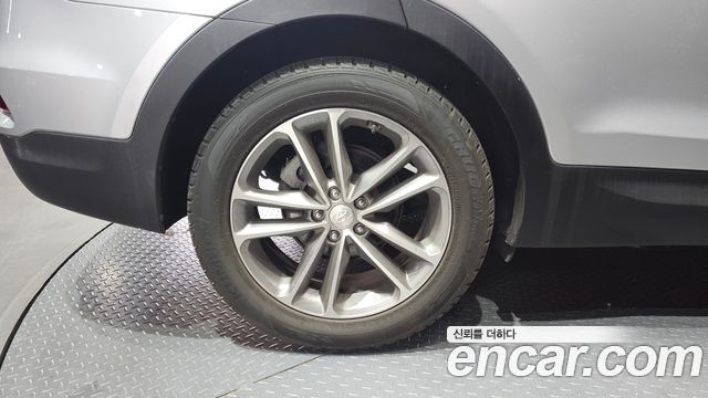Hyundai Santafe 2016 — photo 5