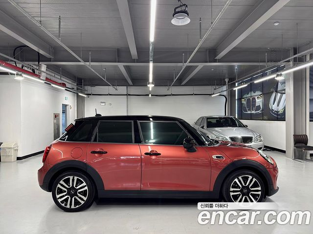 Mini Cooper 2020 — photo 5