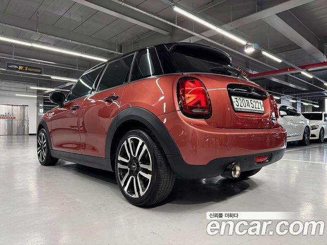 Mini Cooper 2020 — photo 6