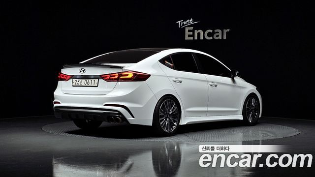 Hyundai AVANTE 2016 — photo 2