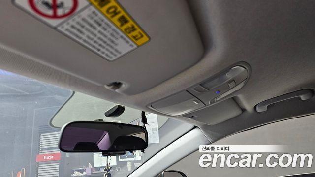 Hyundai AVANTE 2016 — photo 18