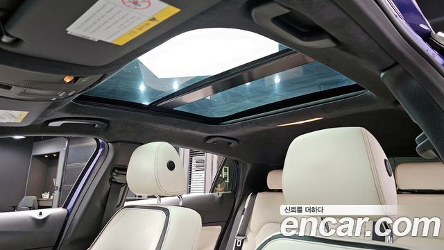Infiniti Q30 2019 — photo 16