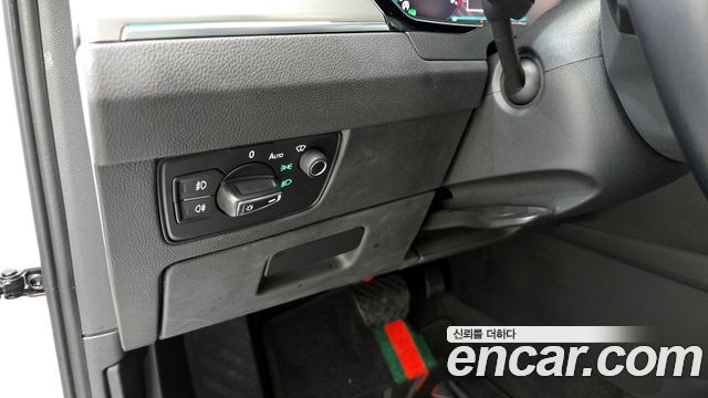 Volkswagen Passat 2021 — photo 14