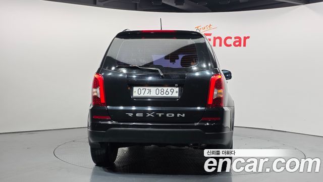 KG Mobility Rexton 2016 — photo 4