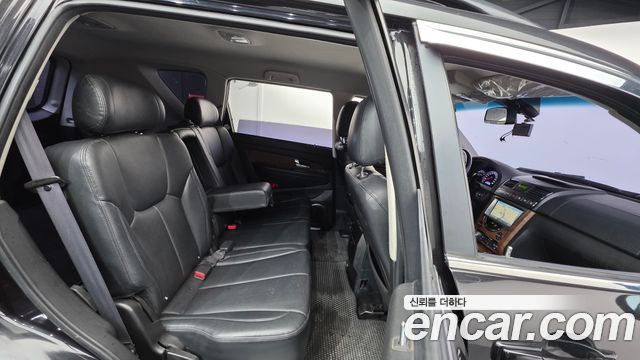 KG Mobility Rexton 2016 — photo 15
