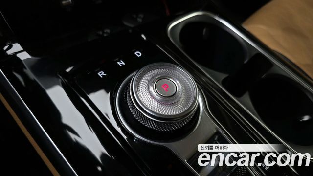 Kia Canival 2021 — photo 9