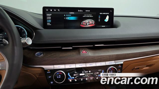 Genesis G80 2022 — photo 14