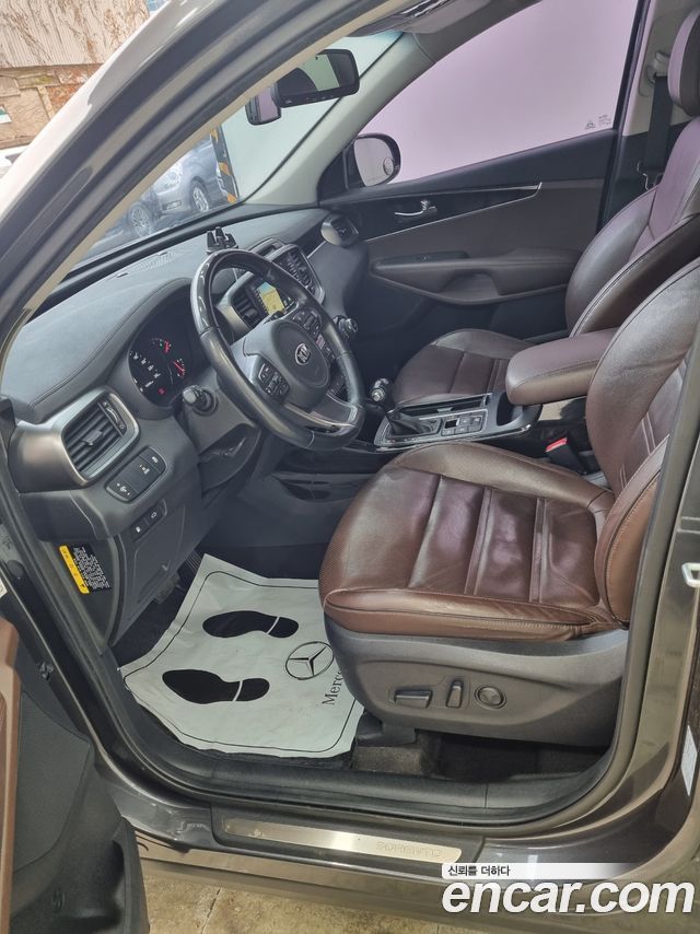 Kia Sorento 2015 — photo 9