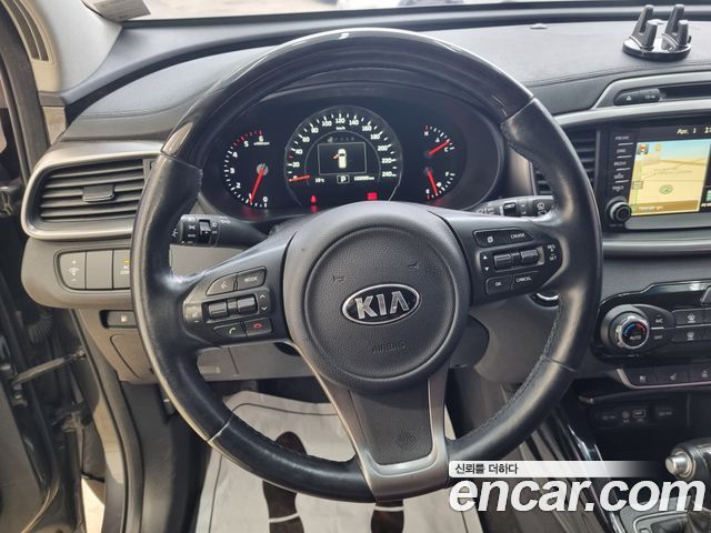 Kia Sorento 2015 — photo 10