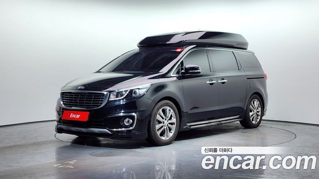 Kia Canival 2016 — photo 1