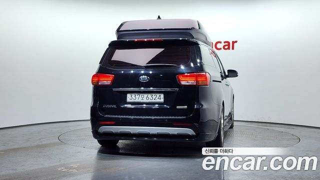 Kia Canival 2016 — photo 4