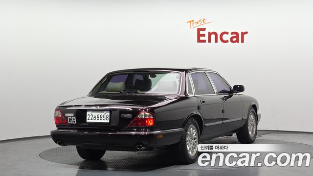 Jaguar XJ-8 2000 — photo 2