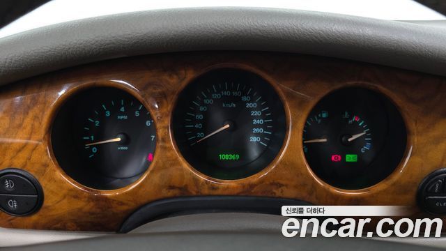 Jaguar XJ-8 2000 — photo 8