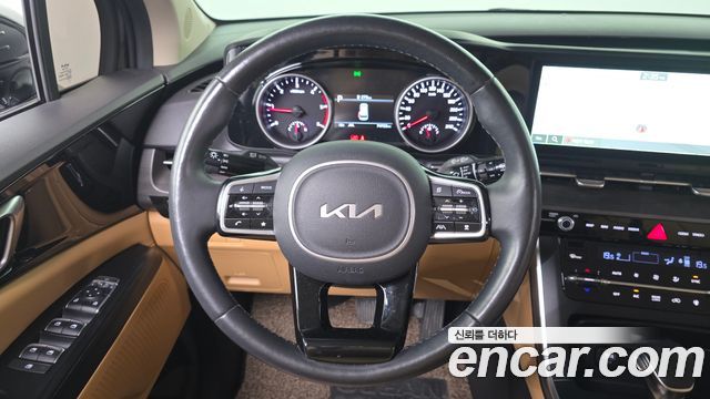 Kia Canival 2022 — photo 14