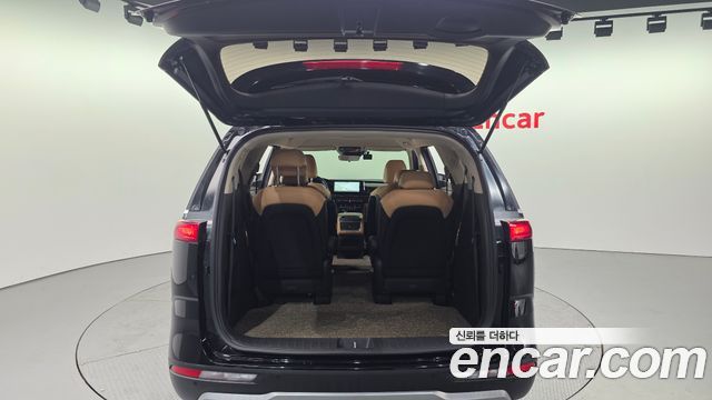 Kia Canival 2022 — photo 20
