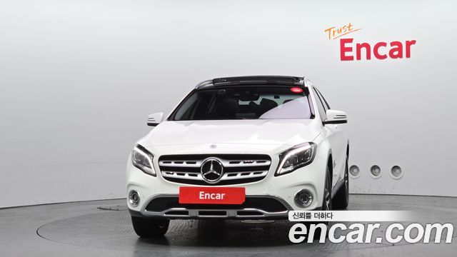 Mercedes-Benz GLA-Class 2019 — photo 3