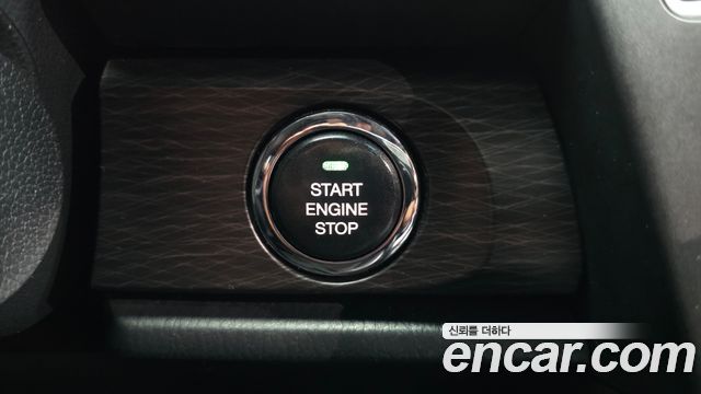 KG Mobility KORANDO 2017 — photo 17