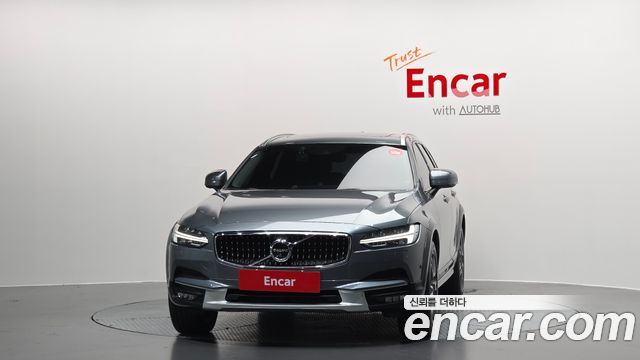 Volvo V90 2019 — photo 3