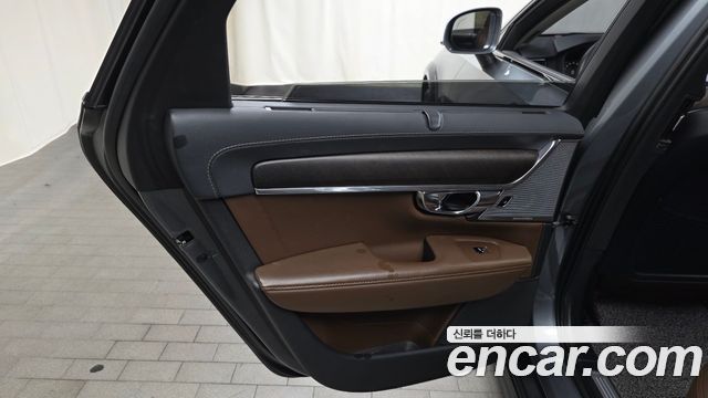 Volvo V90 2019 — photo 15