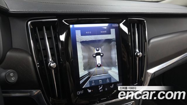 Volvo V90 2019 — photo 28