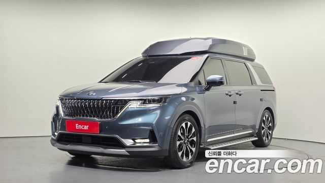Kia Canival 2021 — photo 1