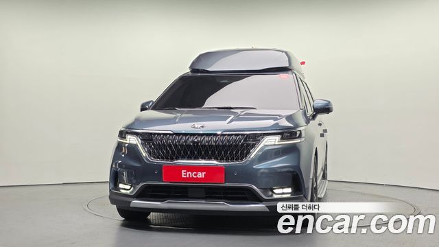 Kia Canival 2021 — photo 3