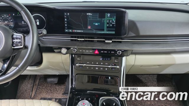 Kia Canival 2021 — photo 13