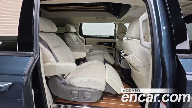 Kia Canival 2021 — photo 19
