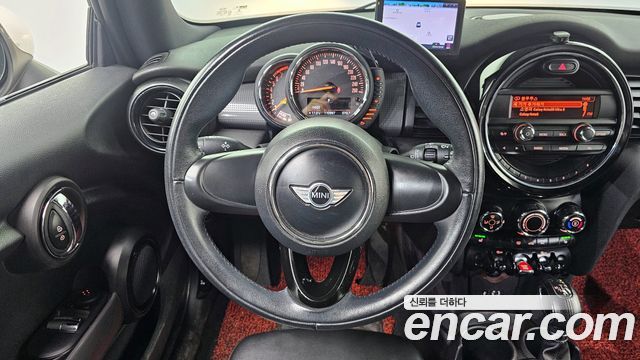 Mini Cooper 2014 — photo 13