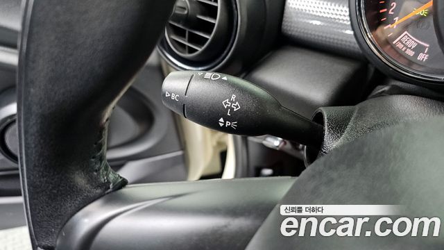 Mini Cooper 2014 — photo 18