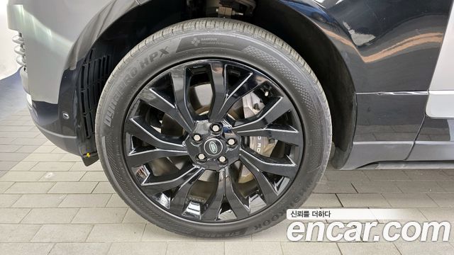 Land Rover Range Rover 2018 — photo 5