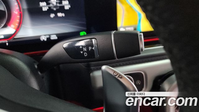 Mercedes-Benz G-Class 2021 — photo 9