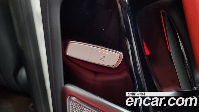 Mercedes-Benz G-Class 2021 — photo 18