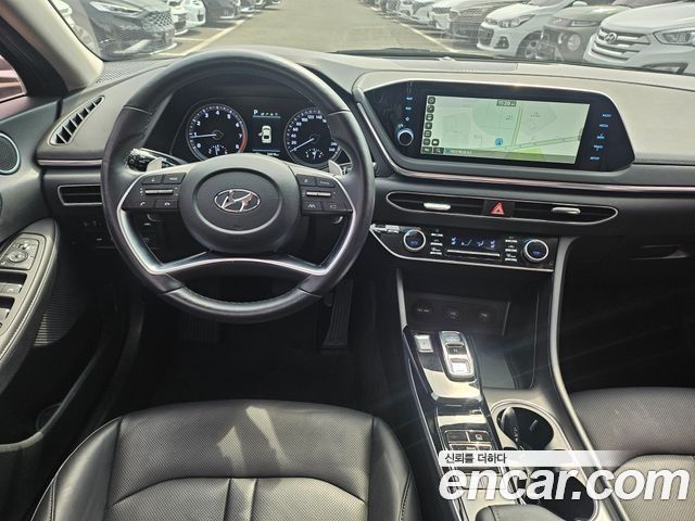 Hyundai Sonata 2023 — photo 16