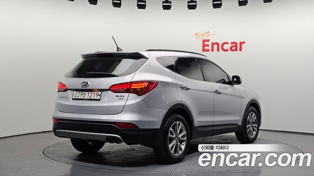 Hyundai Santafe 2013 — photo 2