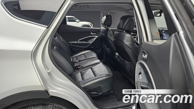Hyundai Santafe 2013 — photo 11